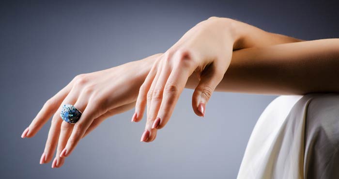 جوانسازی پوست دست