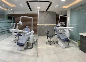 کلینیک تخصصی دندانپزشکی برنا