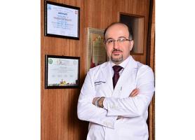 دکتر مهران صداقت - متخصص و جراح مغز و اعصاب