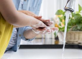 کرونا و شستشوی دست در افراد مبتلا به اگزما 