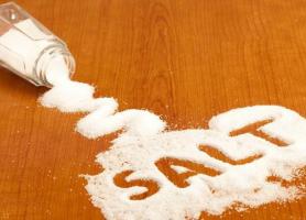 بهترین ترفندهای غذاهایی برای کاهش مصرف نمک