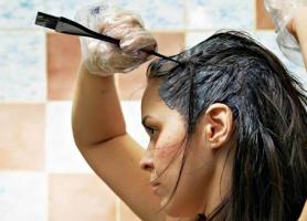 آیا رنگ کردن مو باعث ریزش مو می شود؟