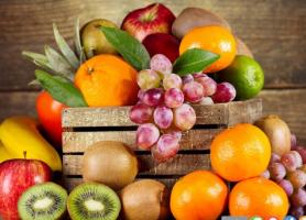 5 میوه سالم برای پاک کردن پوست